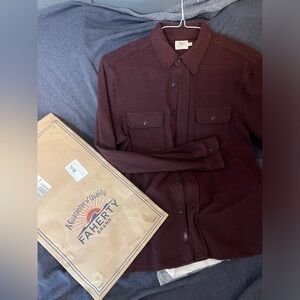 Faherty Legend™ Sweater Shirt - Size M -  BURGUNDY TWILL